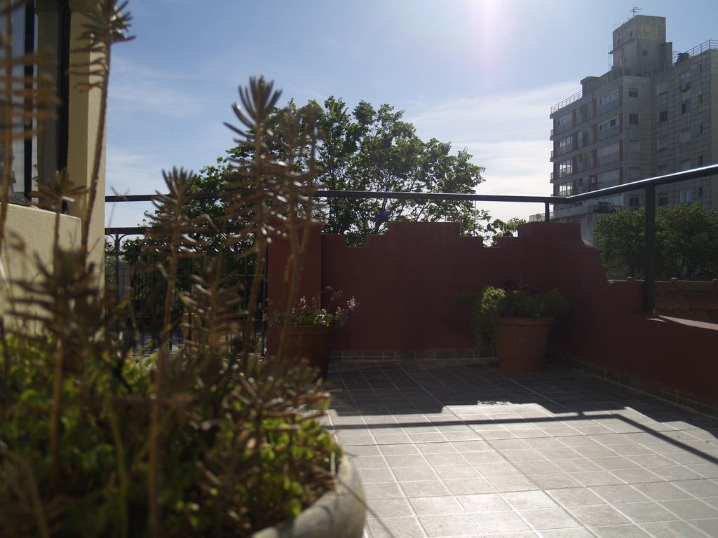Una Noche Mas B & B Montevideo Dış mekan fotoğraf